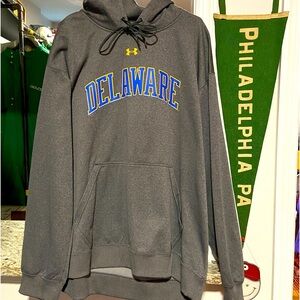 Under Armour Mens XXL Gray University of Deaware Blu Hens Pullover Hoodie